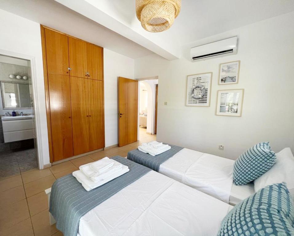 Villa Tamara With Private Pool เปเยีย ภายนอก รูปภาพ